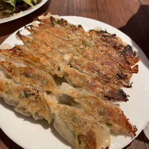 下味がおいしさの秘訣！ ”焼き餃子”